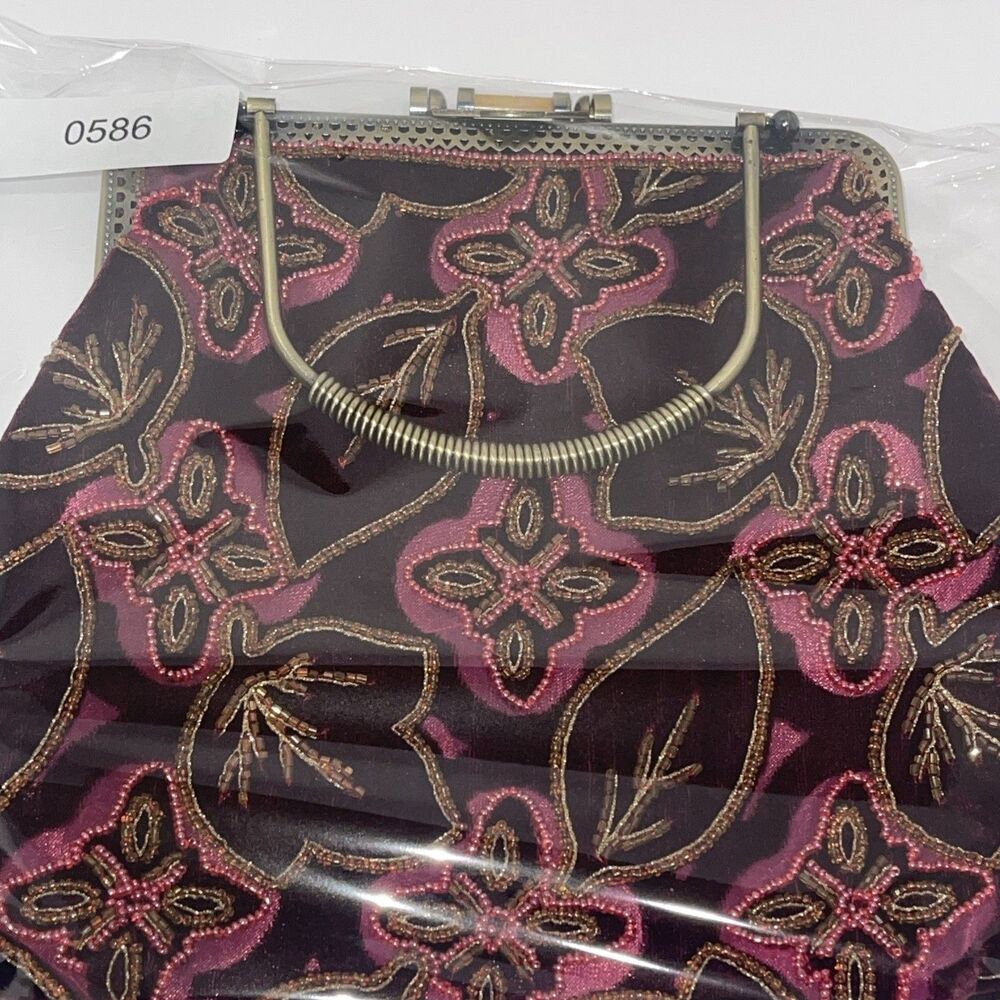 Vtg Tapestry Needlepoint Handbag Lucite Handle Floral  Pattern Purse Burgundy - Picture 5 of 5